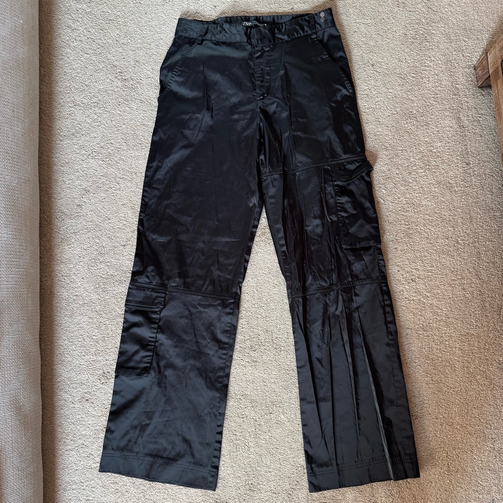 Zara Women's Black Cargo Pants, Women’s S
